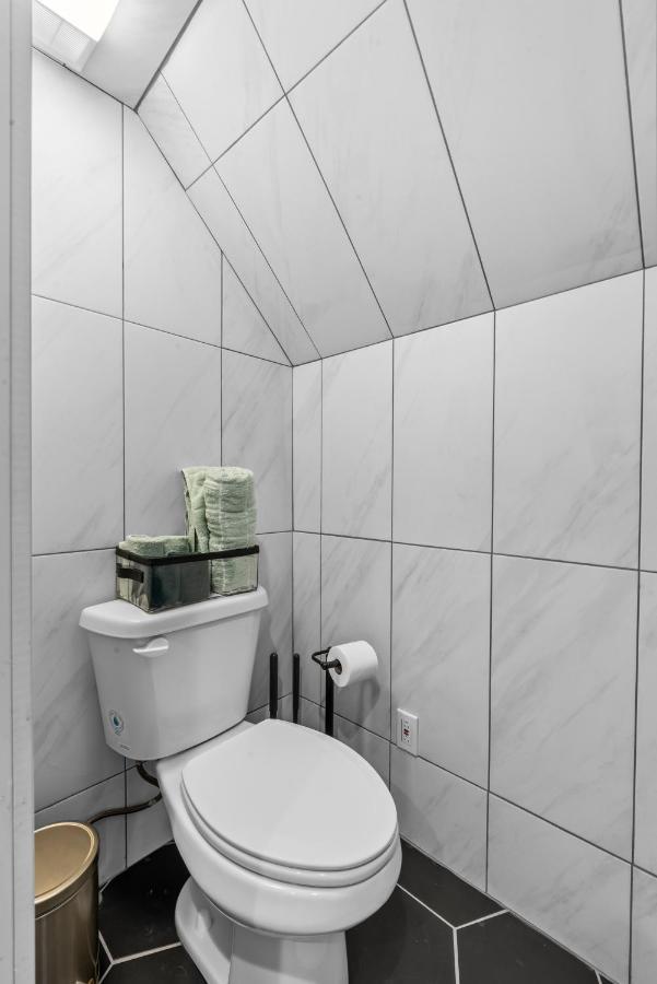 Stylish Studio In Гебер-Сіті Екстер'єр фото
